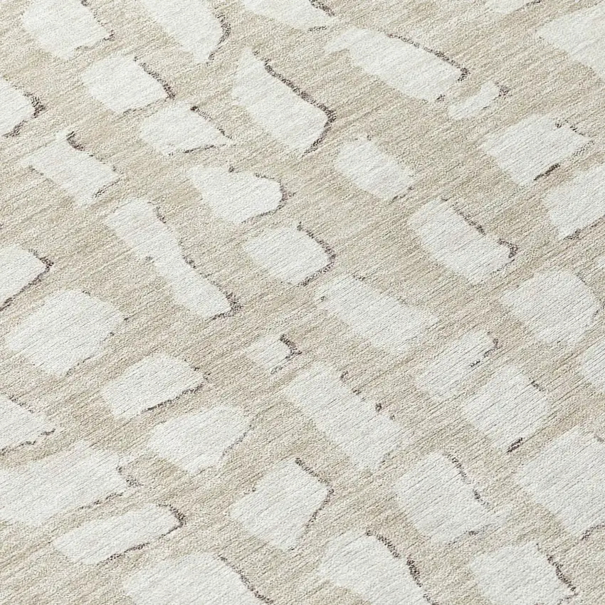 8' Beige And Ivory Round Abstract Washable Indoor Outdoor Area Rug Photo 9