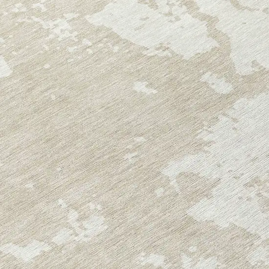 8' Beige And Ivory Round Abstract Washable Indoor Outdoor Area Rug Photo 8