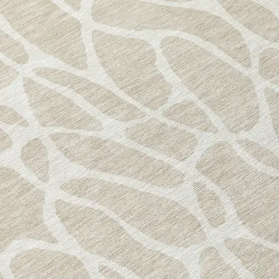 8' Beige And Ivory Round Geometric Washable Indoor Outdoor Area Rug Photo 8