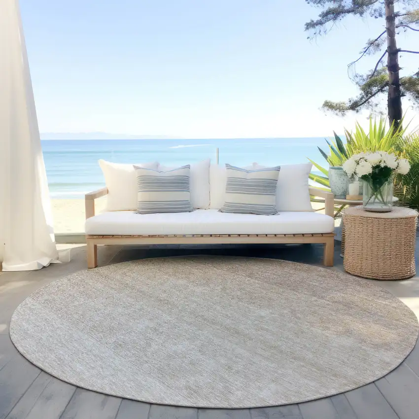8' Beige And Ivory Round Ombre Washable Indoor Outdoor Area Rug Photo 6