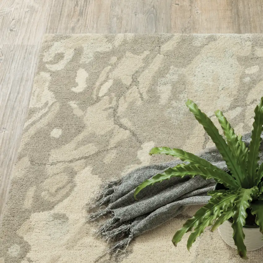 8' Beige And Ivory Wool Abstract Hand Tufted Runner Rug Photo 4