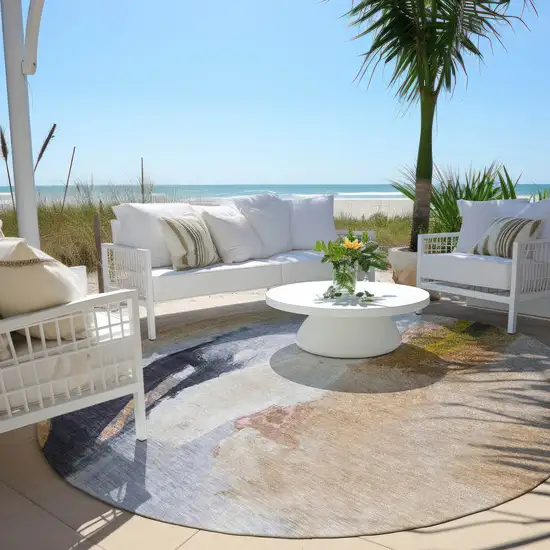 8' Beige And Navy Blue Round Abstract Washable Indoor Outdoor Area Rug Photo 5