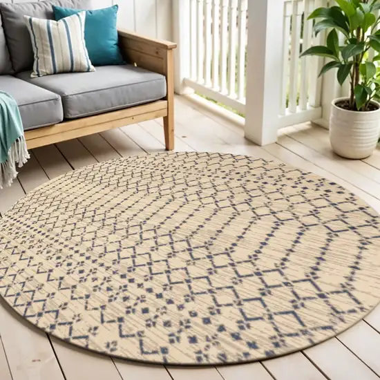 5' Beige And Navy Blue Round Trellis Indoor Outdoor Area Rug Photo 1