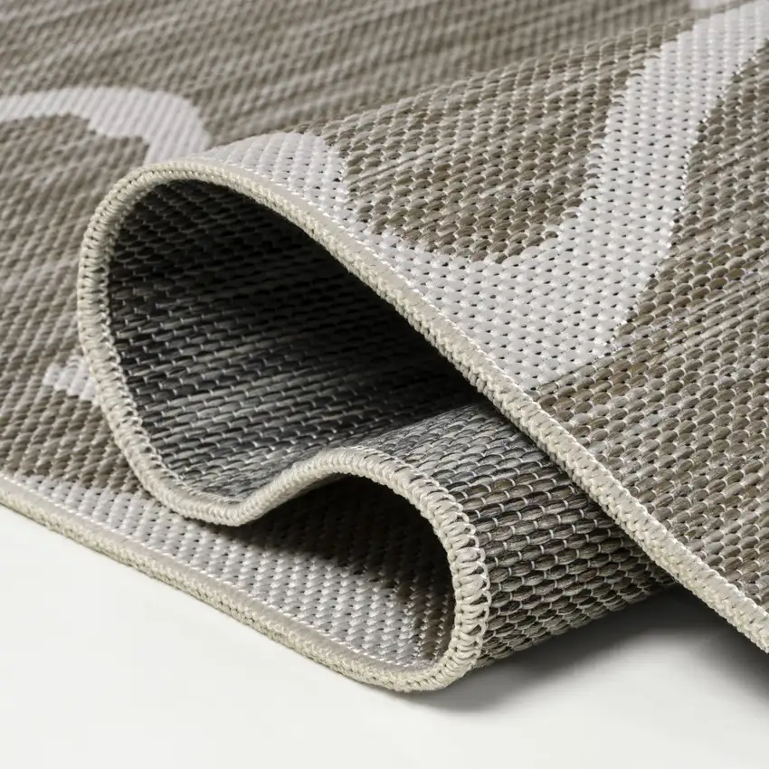 8' Beige And White Animal Print Indoor Outdoor Runner Rug Photo 8