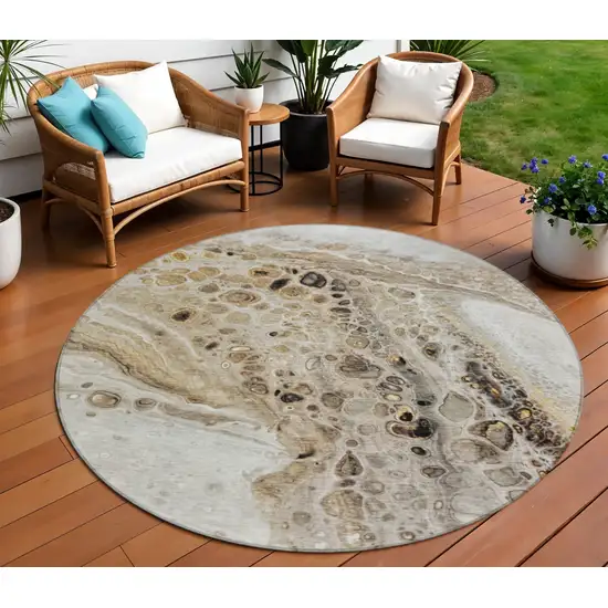 8' Beige Brown And Ivory Round Abstract Washable Indoor Outdoor Area Rug Photo 2