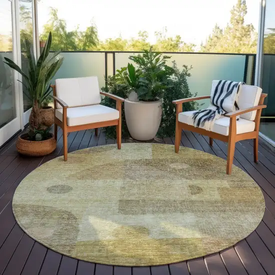 8' Beige Brown And Light Green Round Geometric Washable Indoor Outdoor Area Rug Photo 7
