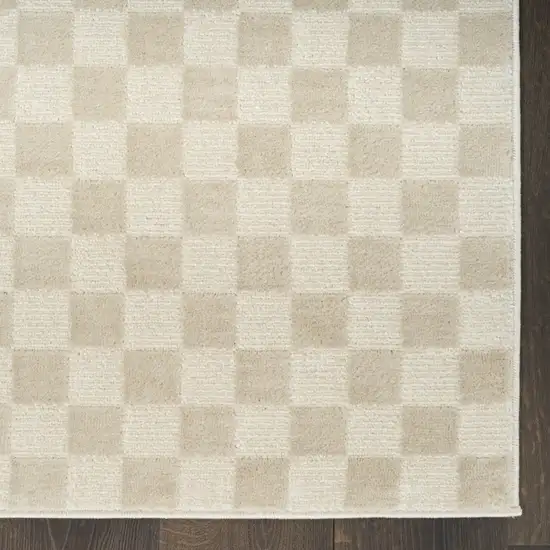 8' Beige Checkered Runner Rug Photo 6