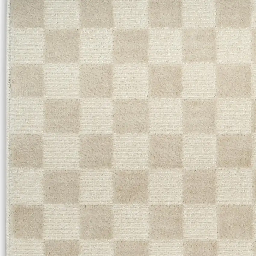 8' Beige Checkered Runner Rug Photo 2