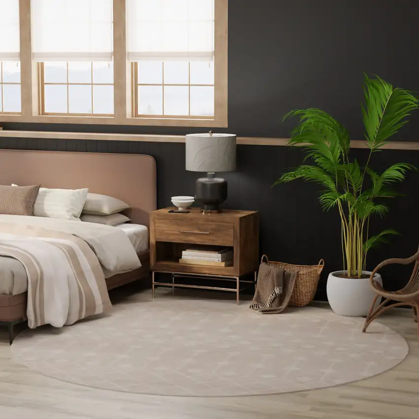 8' Beige Geometric Round Rug Photo 5
