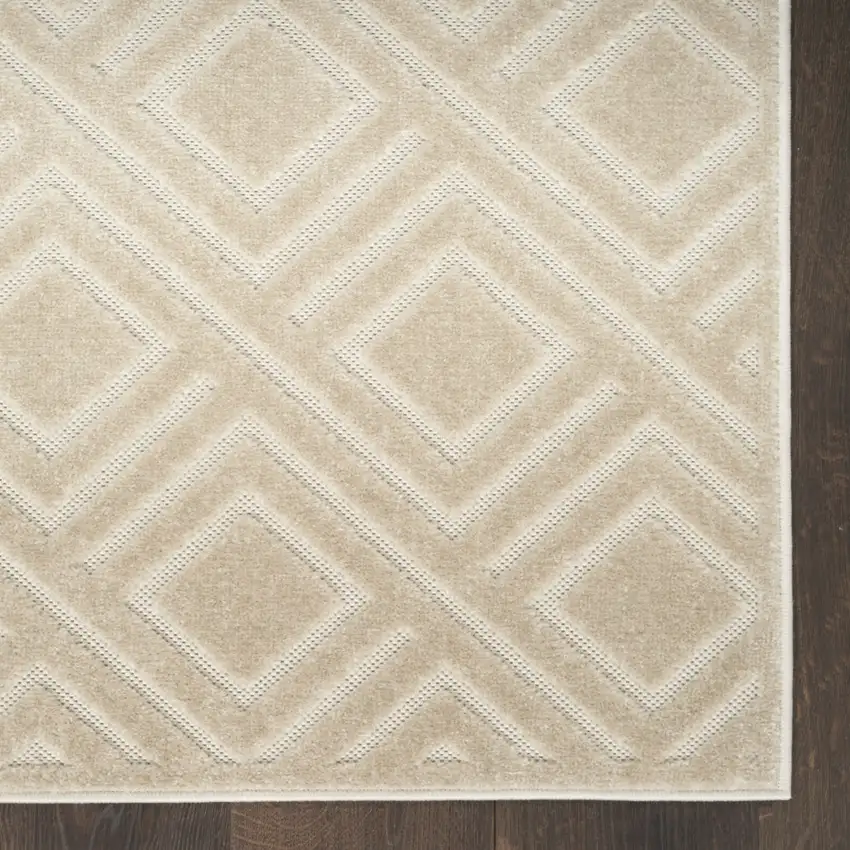 6' Beige Geometric Runner Rug Photo 7
