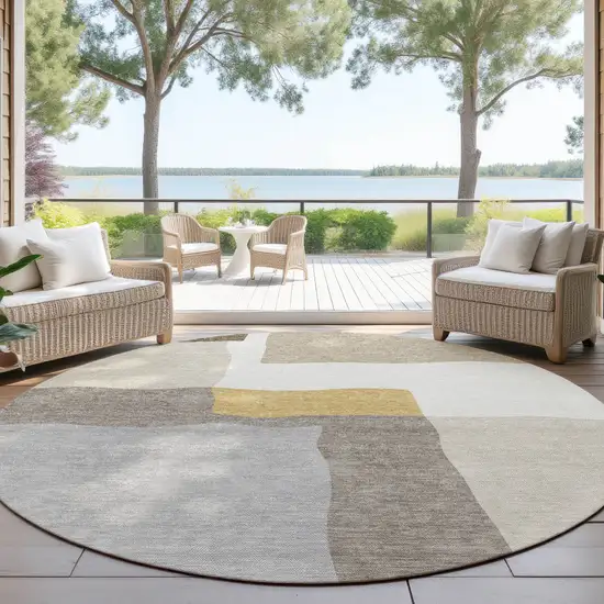 8' Beige Gold And Gray Round Abstract Washable Indoor Outdoor Area Rug Photo 4