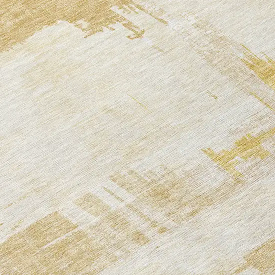 8' Beige Gold And Tan Round Abstract Washable Indoor Outdoor Area Rug Photo 7