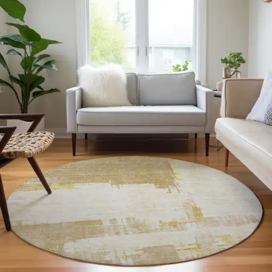 8' Beige Gold And Tan Round Abstract Washable Indoor Outdoor Area Rug Photo 6