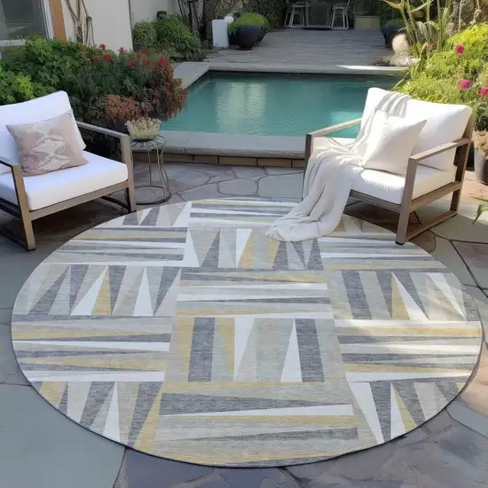 8' Beige Gray And Ivory Round Geometric Washable Indoor Outdoor Area Rug Photo 6