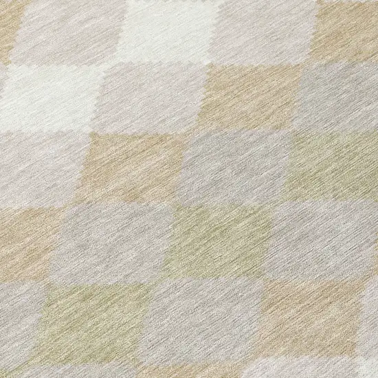 8' Beige Ivory And Gray Round Geometric Washable Indoor Outdoor Area Rug Photo 8