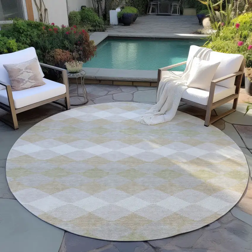 8' Beige Ivory And Gray Round Geometric Washable Indoor Outdoor Area Rug Photo 6
