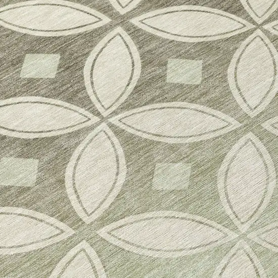 8' Beige Ivory And Sage Round Geometric Washable Indoor Outdoor Area Rug Photo 9