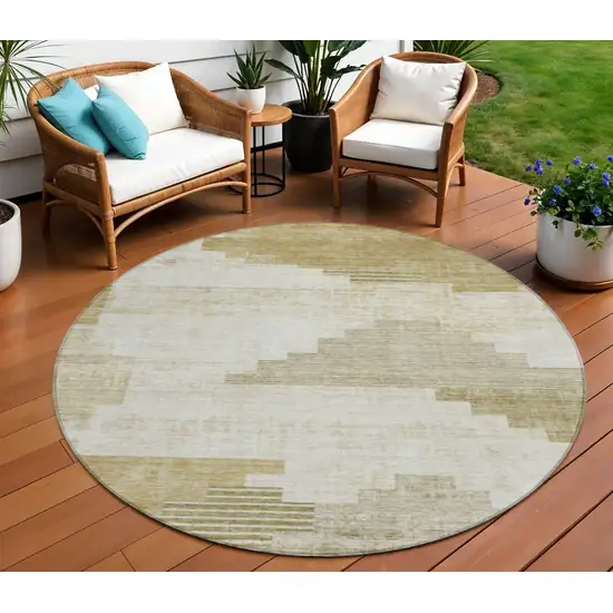 8' Beige Ivory And Tan Round Geometric Washable Indoor Outdoor Area Rug Photo 2