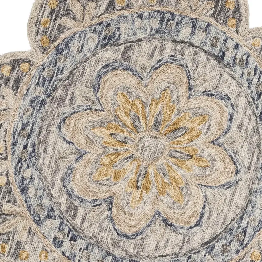 4' Beige Round Wool Floral Hand Tufted Area Rug Photo 3