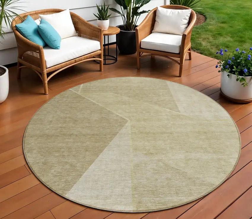 8' Beige Tan And Ivory Round Geometric Washable Indoor Outdoor Area Rug Photo 1