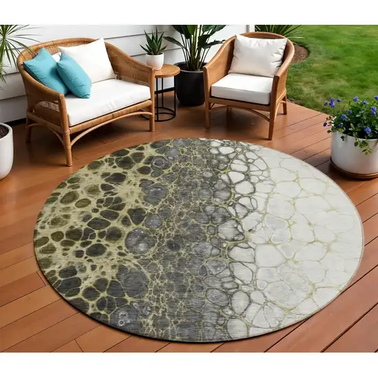 8' Beige Taupe And Chocolate Round Abstract Washable Indoor Outdoor Area Rug Photo 1
