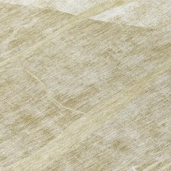 8' Beige Taupe And Tan Round Abstract Washable Indoor Outdoor Area Rug Photo 7