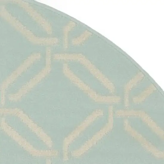 5' Beige and Green Trellis Round Rug Photo 4