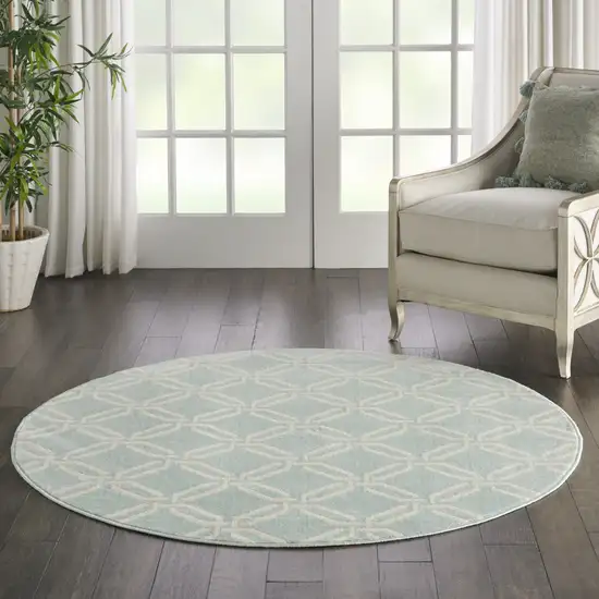 5' Beige and Green Trellis Round Rug Photo 5