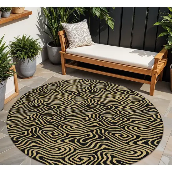8' Black And Beige Round Abstract Washable Indoor Outdoor Area Rug Photo 1