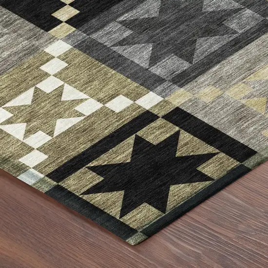 8' Black And Brown Round Patchwork Washable Indoor Outdoor Area Rug Photo 2