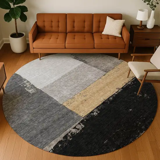 8' Black And Charcoal Round Geometric Washable Indoor Outdoor Area Rug Photo 5