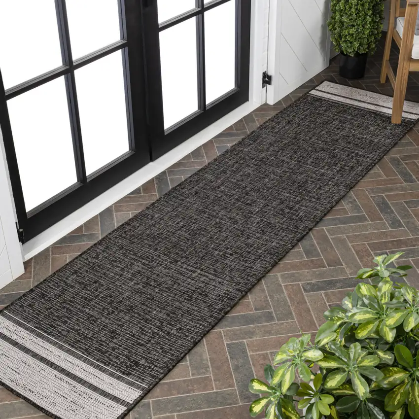 8' Black And Cream Indoor Outdoor Runner Rug Photo 5