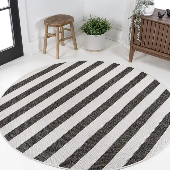 9' Black And Cream Round Striped Indoor Outdoor Area Rug Photo 4