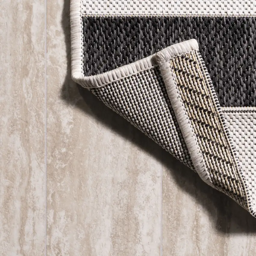 9' Black And Cream Round Striped Indoor Outdoor Area Rug Photo 8