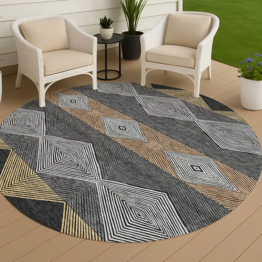 8' Black And Granite Gray Round Geometric Washable Indoor Outdoor Area Rug Photo 4