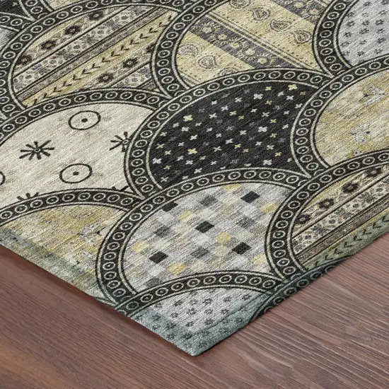 8' Black And Graphite Round Geometric Washable Indoor Outdoor Area Rug Photo 3