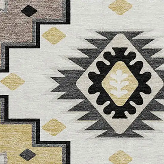 8' Black And Gray Geometric Washable Round Rug With UV Protection Photo 3