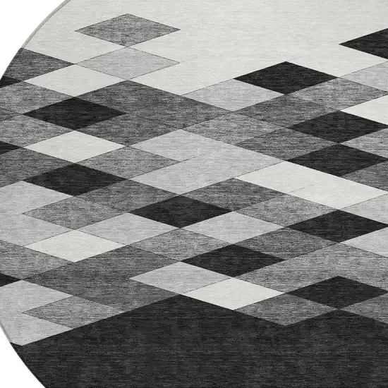 8' Black And Gray Round Geometric Washable Indoor Outdoor Area Rug Photo 5