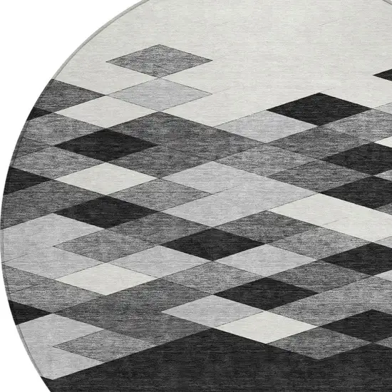 8' Black And Gray Round Geometric Washable Indoor Outdoor Area Rug Photo 4