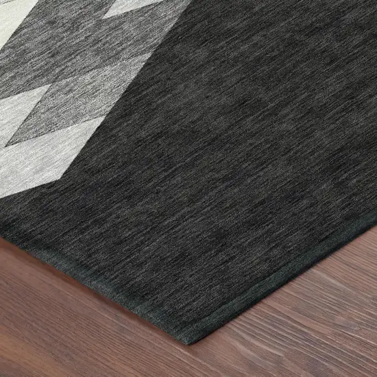 8' Black And Gray Round Geometric Washable Indoor Outdoor Area Rug Photo 6