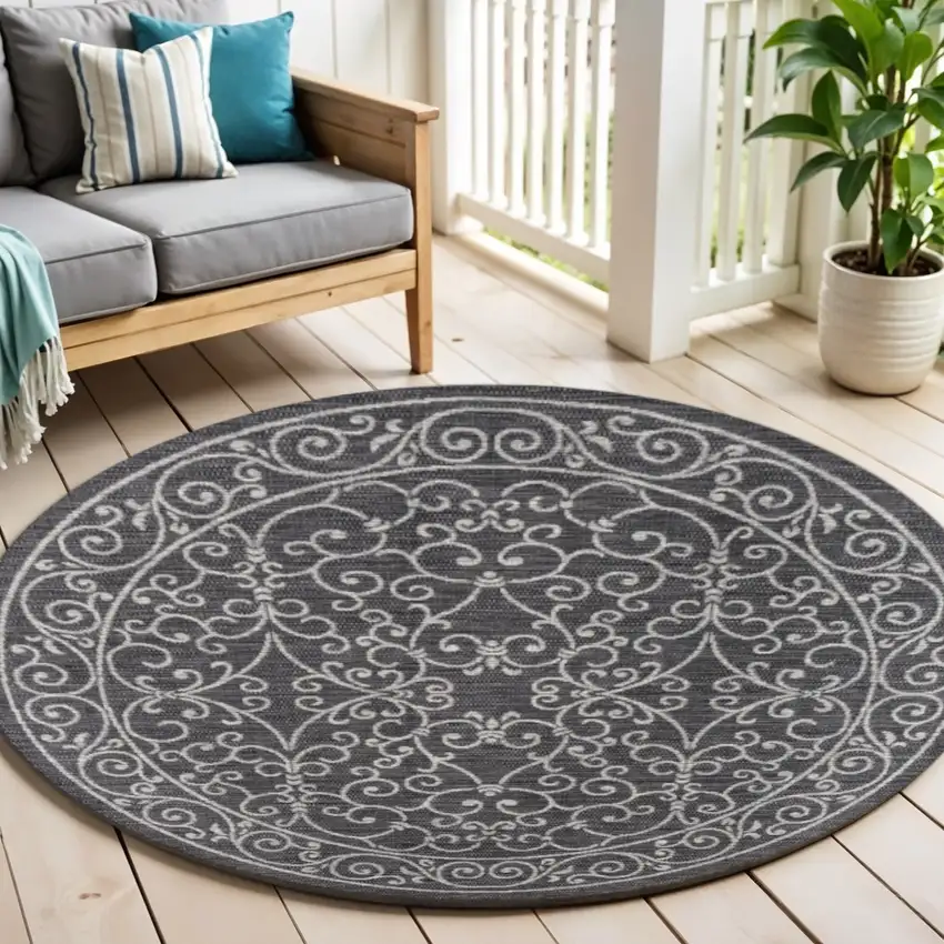 5' Black And Gray Round Medallion Indoor Outdoor Area Rug Photo 1