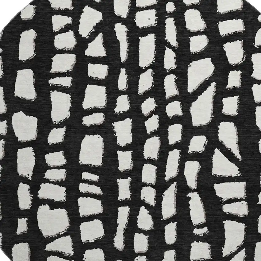 8' Black And Ivory Cobblestone Washable Round Rug With UV Protection Photo 3