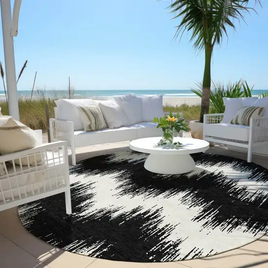 8' Black And Ivory Round Chevron Washable Indoor Outdoor Area Rug Photo 6