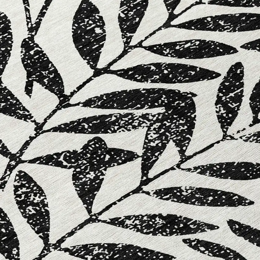 8' Black And Ivory Round Floral Washable Indoor Outdoor Area Rug Photo 7