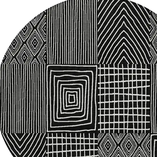 8' Black And Ivory Round Geometric Washable Indoor Outdoor Area Rug Photo 5