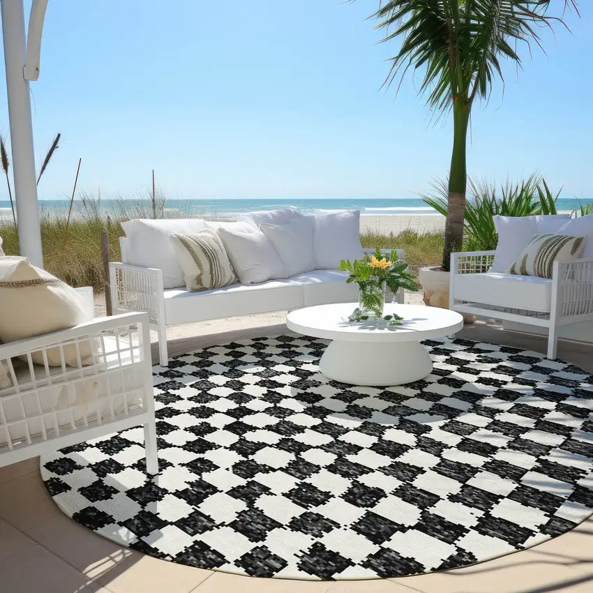 8' Black And Ivory Round Geometric Washable Indoor Outdoor Area Rug Photo 5