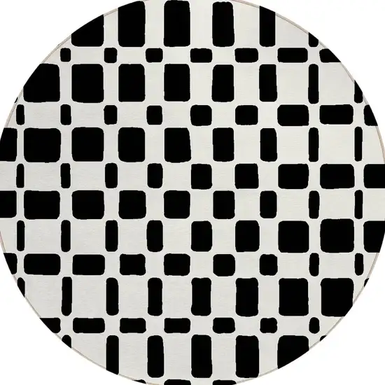 8' Black And Ivory Round Geometric Washable Indoor Outdoor Area Rug Photo 5