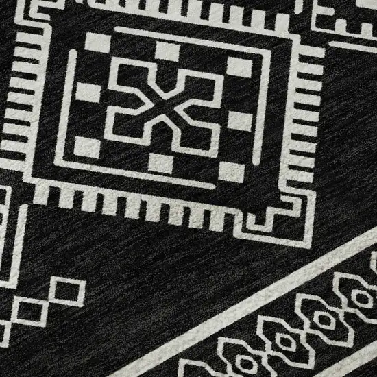 8' Black And Ivory Southwestern Washable Round Rug With UV Protection Photo 9