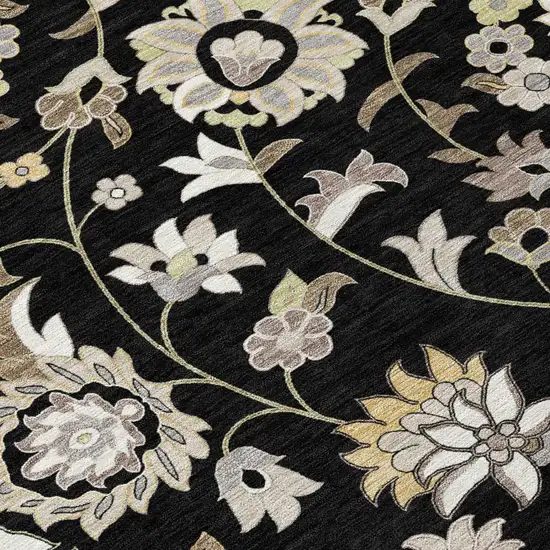 8' Black Beige And Ivory Round Floral Washable Indoor Outdoor Area Rug Photo 8