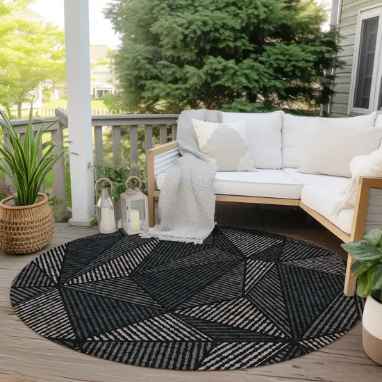 8' Black Charcoal And Gray Round Geometric Washable Indoor Outdoor Area Rug Photo 6